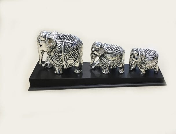 Silver Elephant statue set of three 13″ Long – Resin Silver