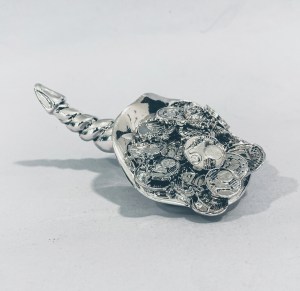A Symbol of Plenty with Coins | 4.7 Inch