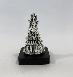 Mini Silver Doll on Wood base  | 4.7 inch