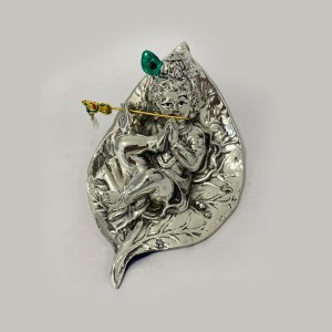 Silver Baby Krishna in a Leaf | 5.7 inch