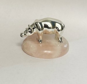 Mini Silver Rhino on Rose Quartz base | 2.7 Inch