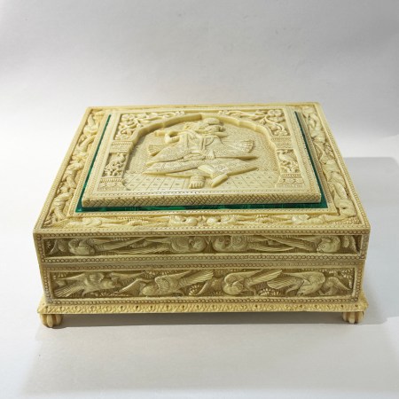 Mughal Art Deep Hand Carved Jewellery Box | 10.5 Inch