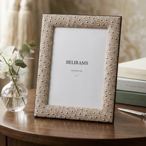 Daisy Field Frame in 999 Silver | 10x15 cm Photo Size