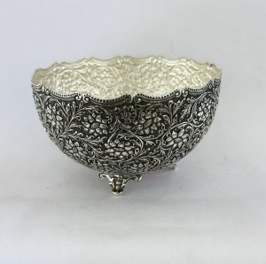 Artistic Round Pure SIlver Carved Centerpiece | 7.5" dia
